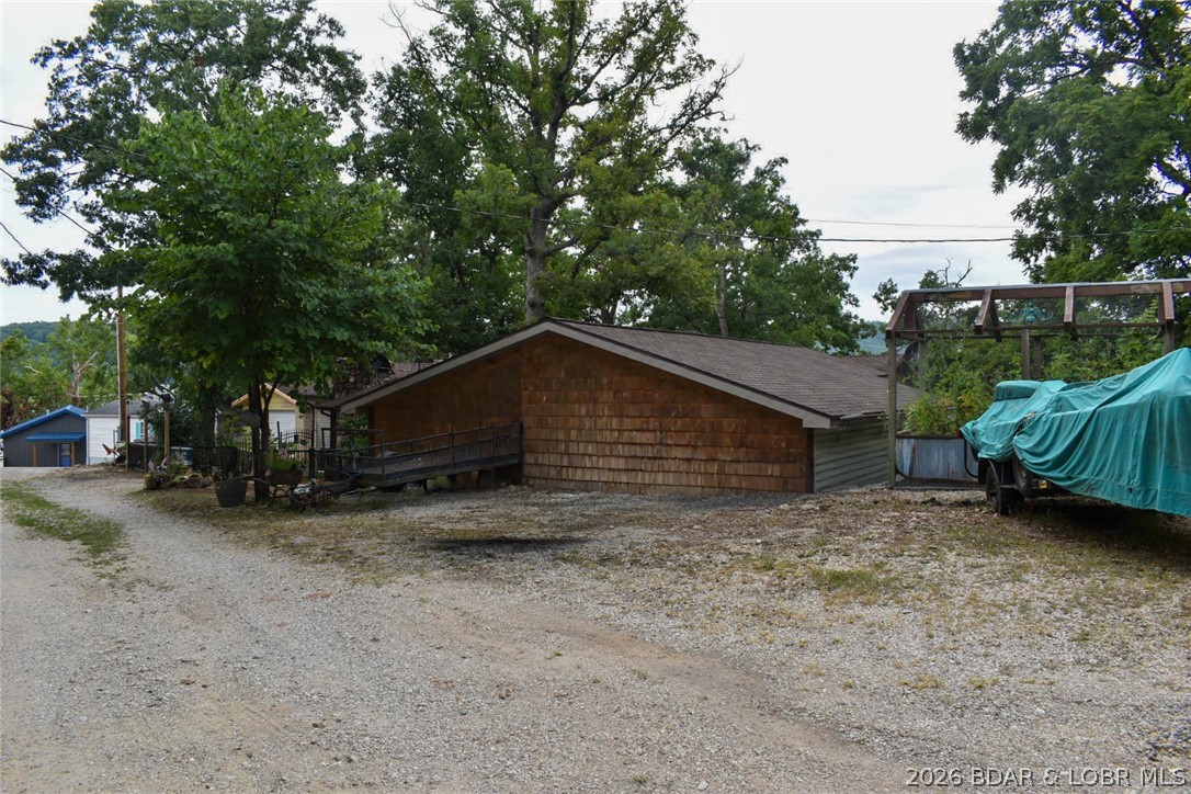 143 Walleye Point Drive Property Photo 4