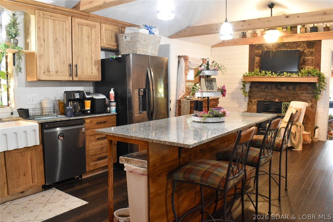 143 Walleye Point Drive Property Photo 13