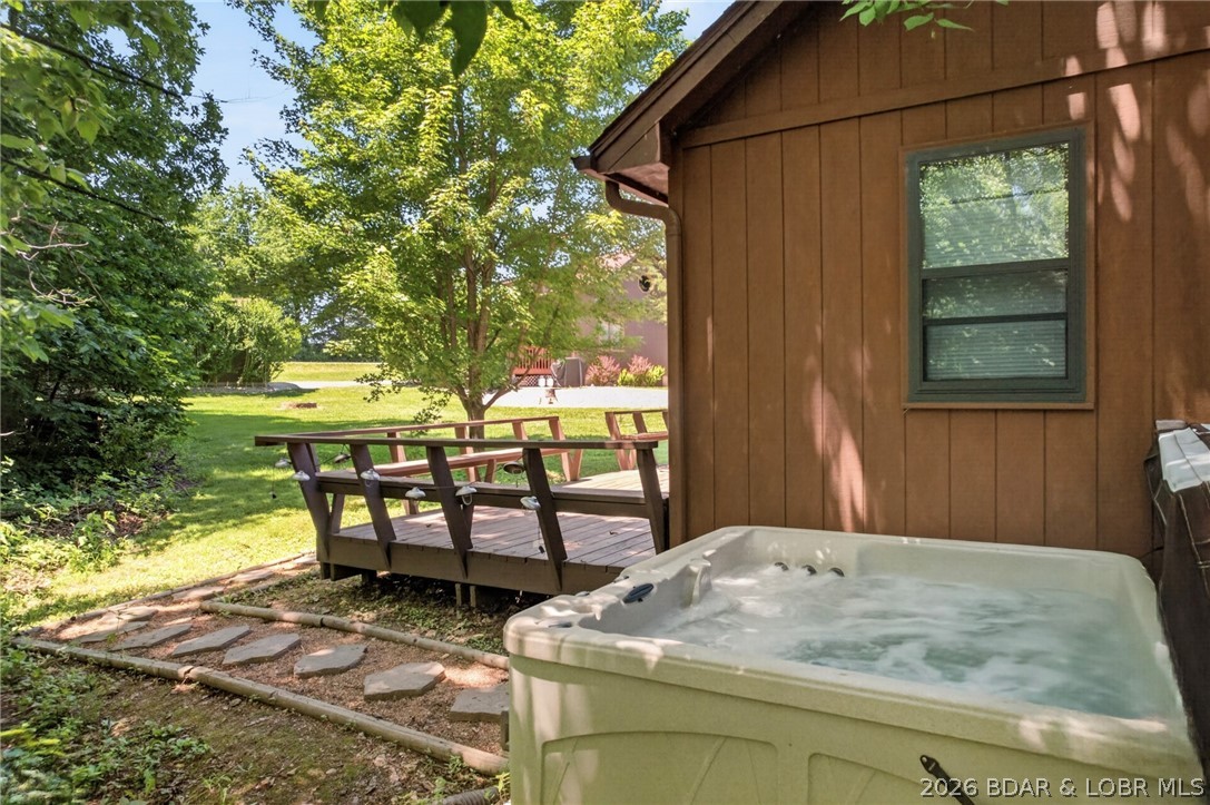 42125 Cedar Crest Place Property Photo 15