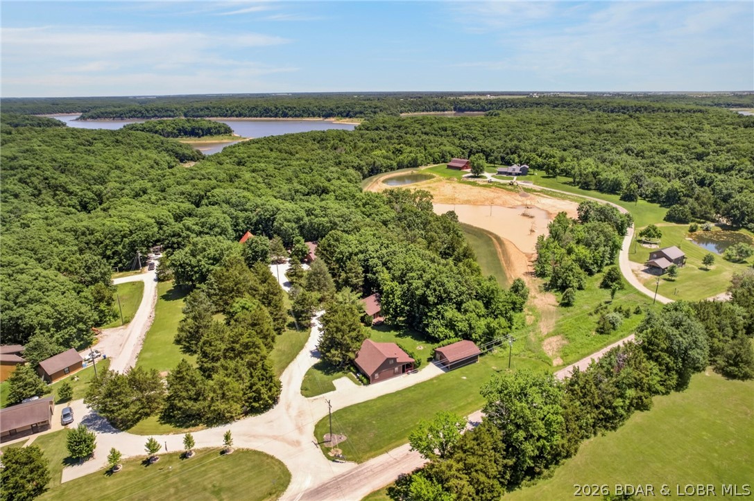 42125 Cedar Crest Place Property Photo 18