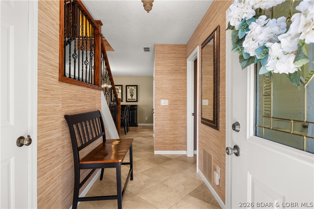 6620 Lake Pointe Drive 18 Property Photo 7