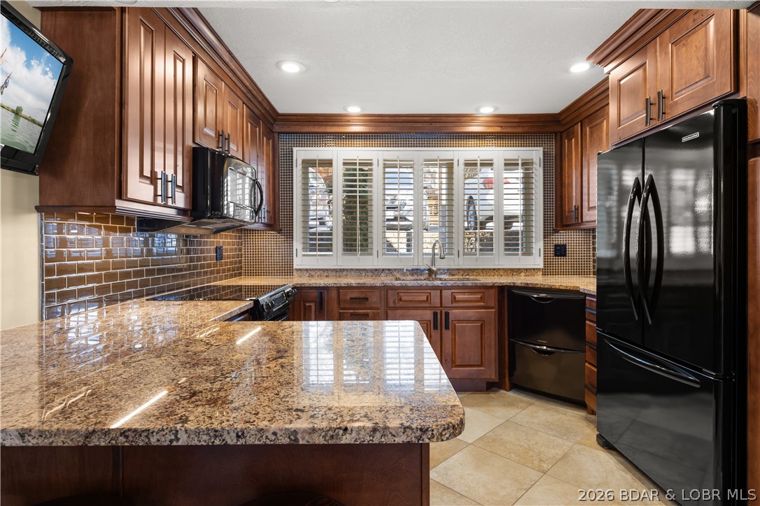 6620 Lake Pointe Drive 18 Property Photo 15