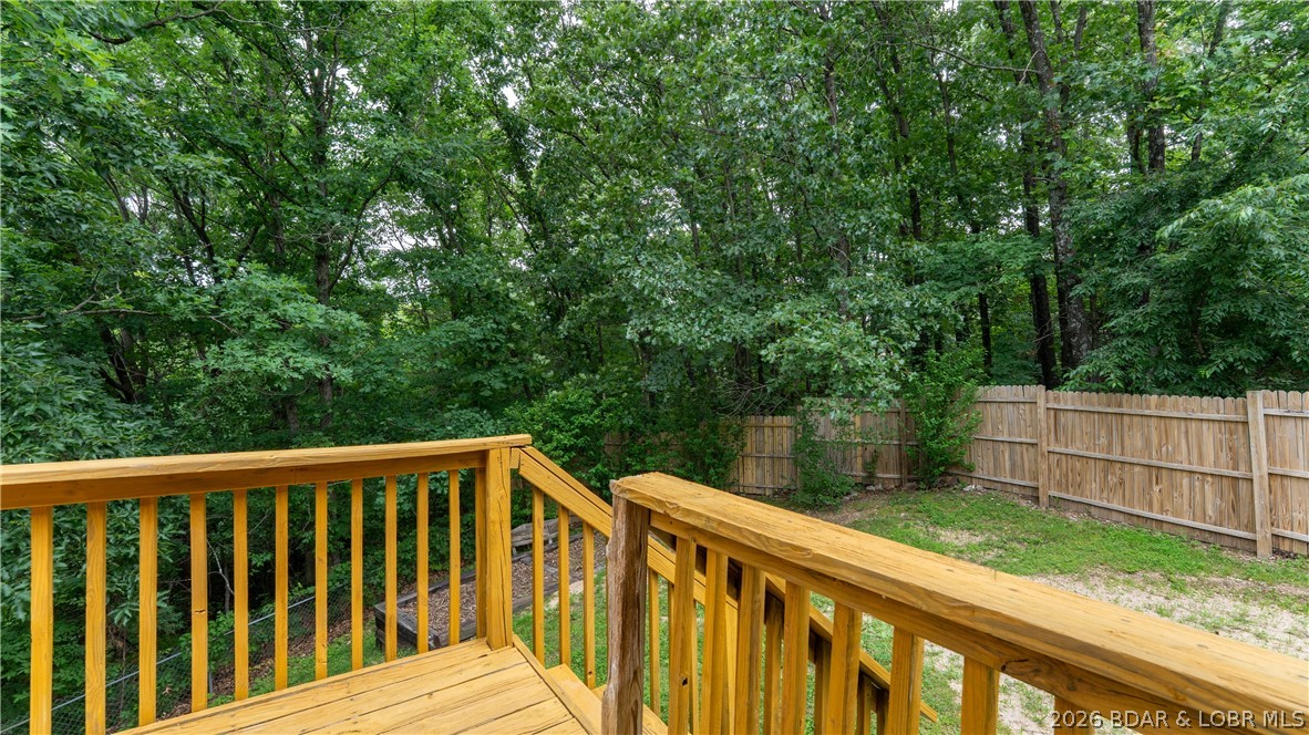 401 Christopher Dr Property Photo 19