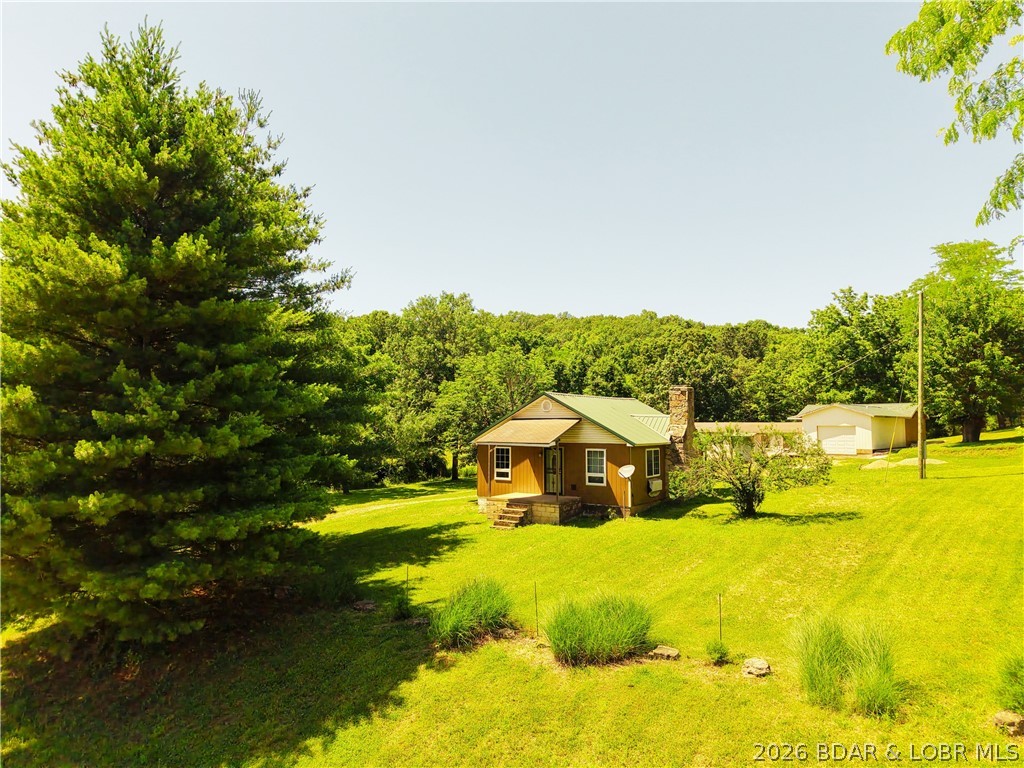 33092 Lake Trail Road Property Photo 1