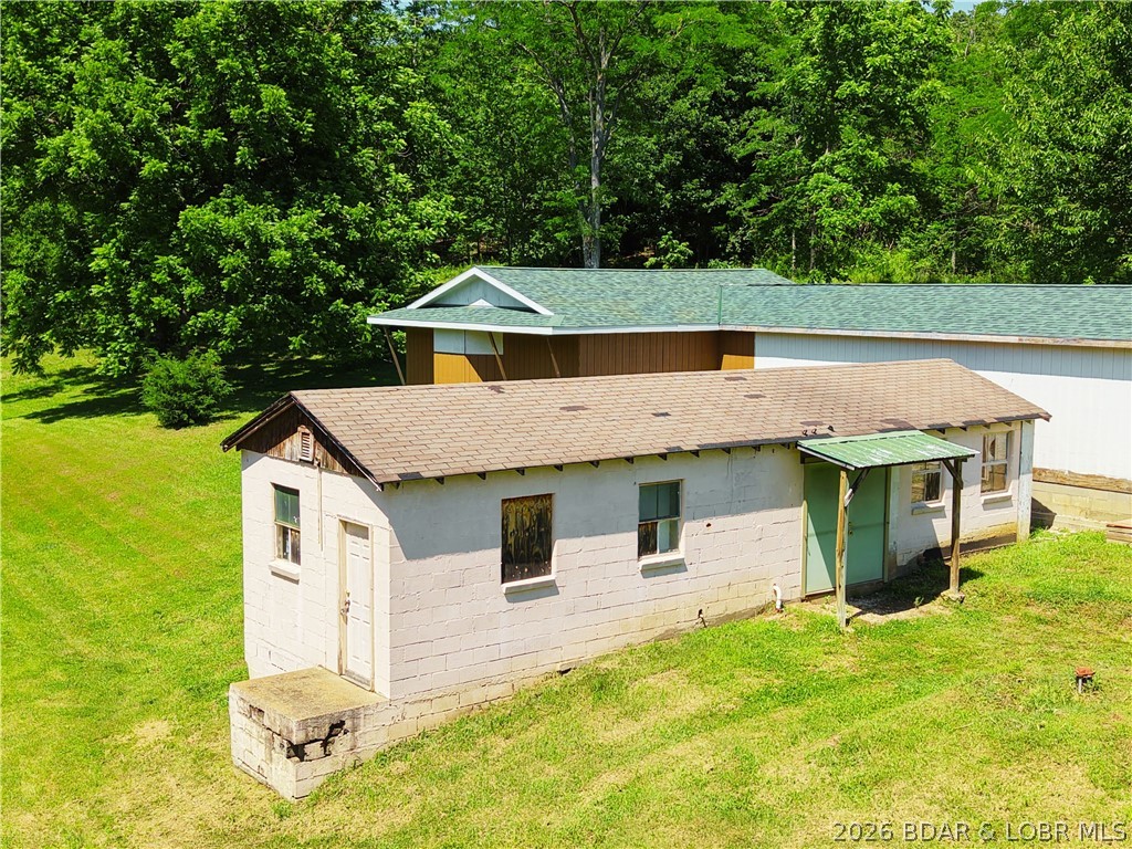 33092 Lake Trail Road Property Photo 6
