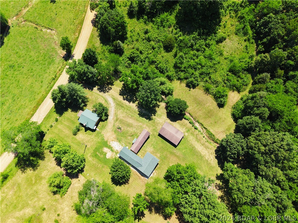 33092 Lake Trail Road Property Photo 9