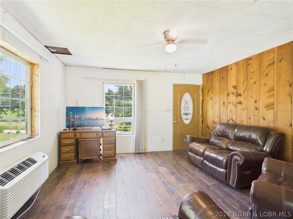 33092 Lake Trail Road Property Photo 20