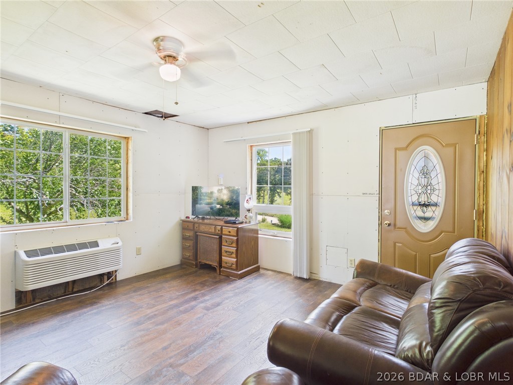 33092 Lake Trail Road Property Photo 21