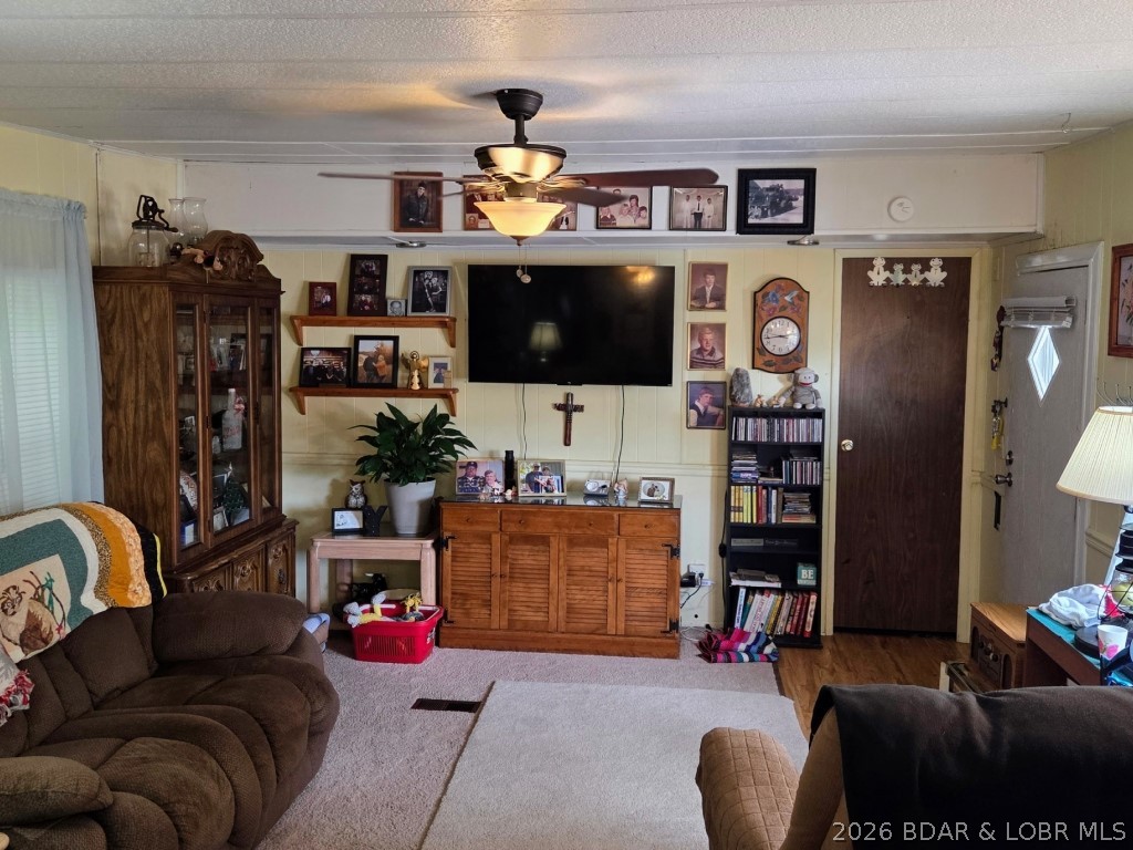 24732 Melody Road Property Photo 5