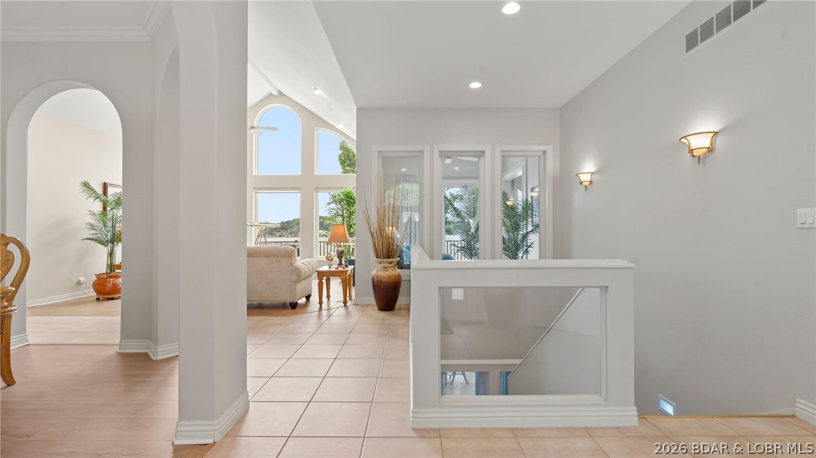1348 Palisades Drive Property Photo 16