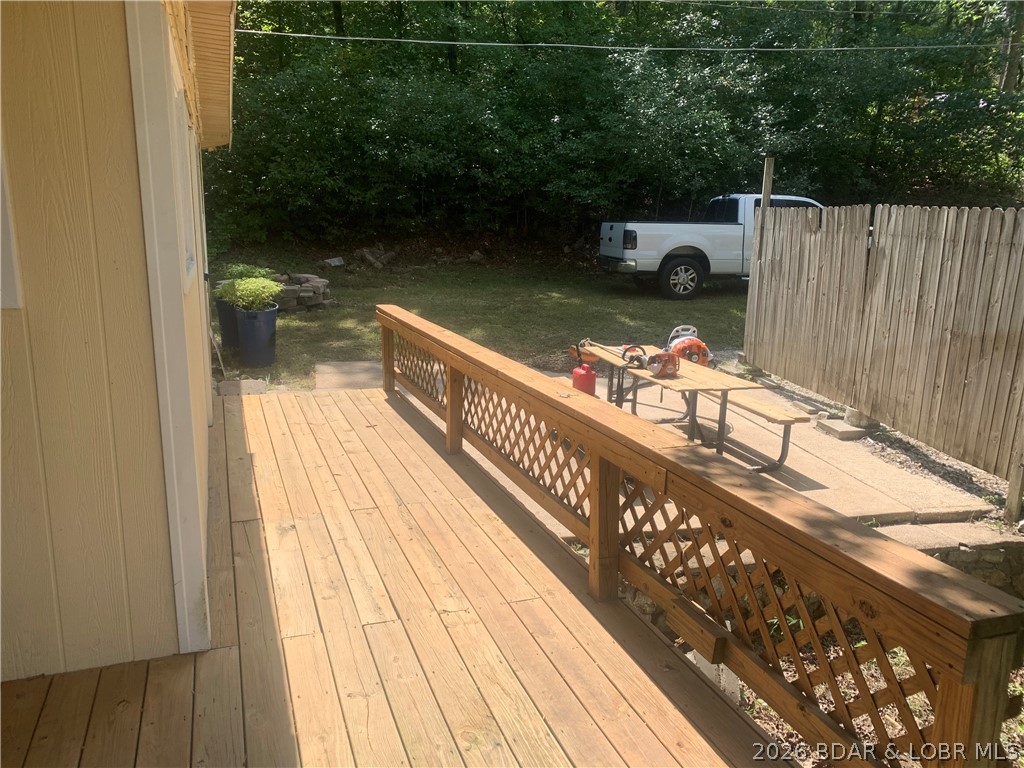 53 Kaus Way Property Photo 5