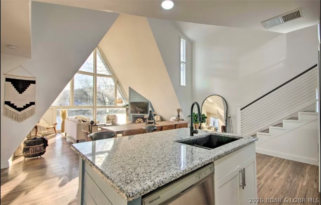 507 Highline Road Property Photo 4
