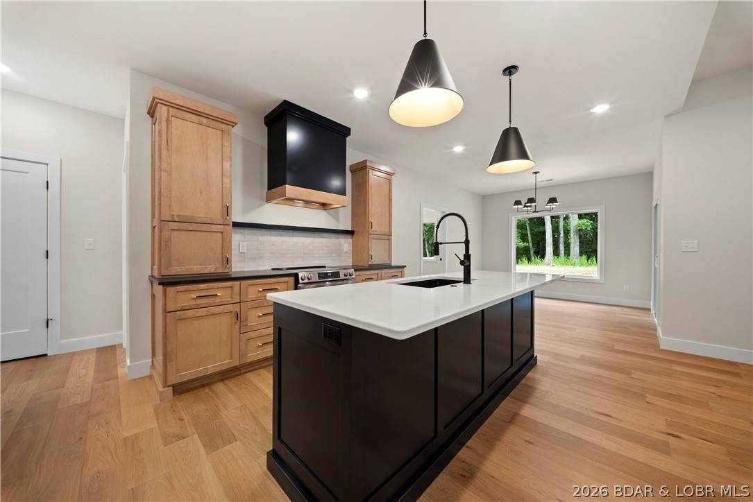 388 Via Appia Drive Property Photo 2