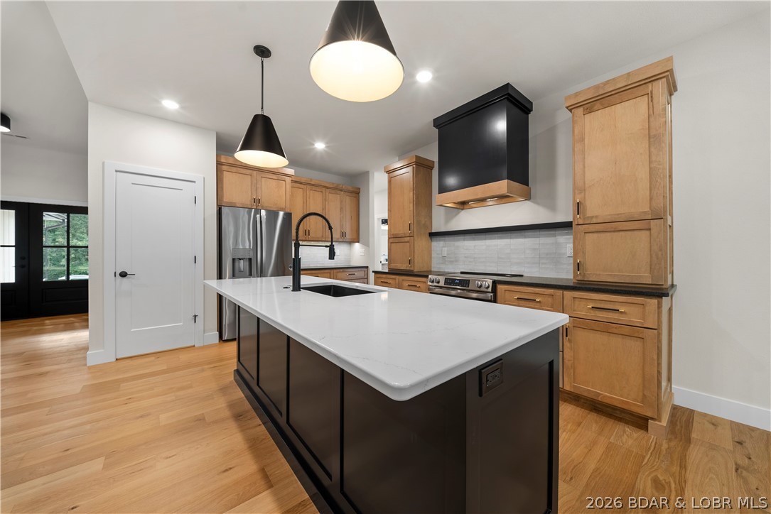388 Via Appia Drive Property Photo 15