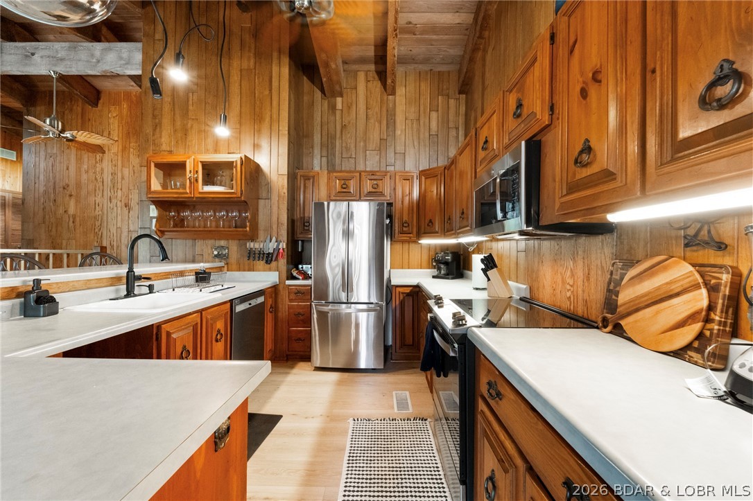 17 Aschoff Road Property Photo 36