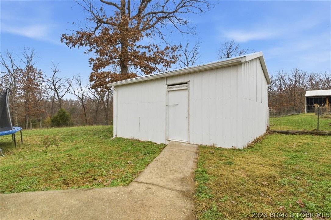 3929 State Highway 7 Property Photo 8