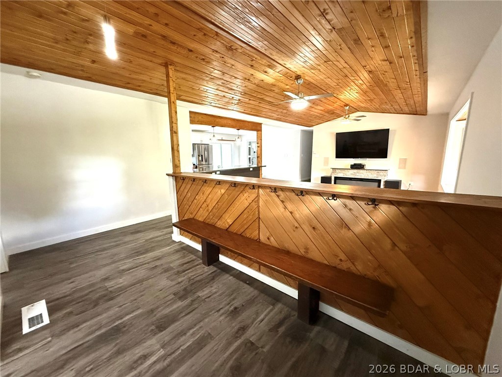 3929 State Highway 7 Property Photo 16