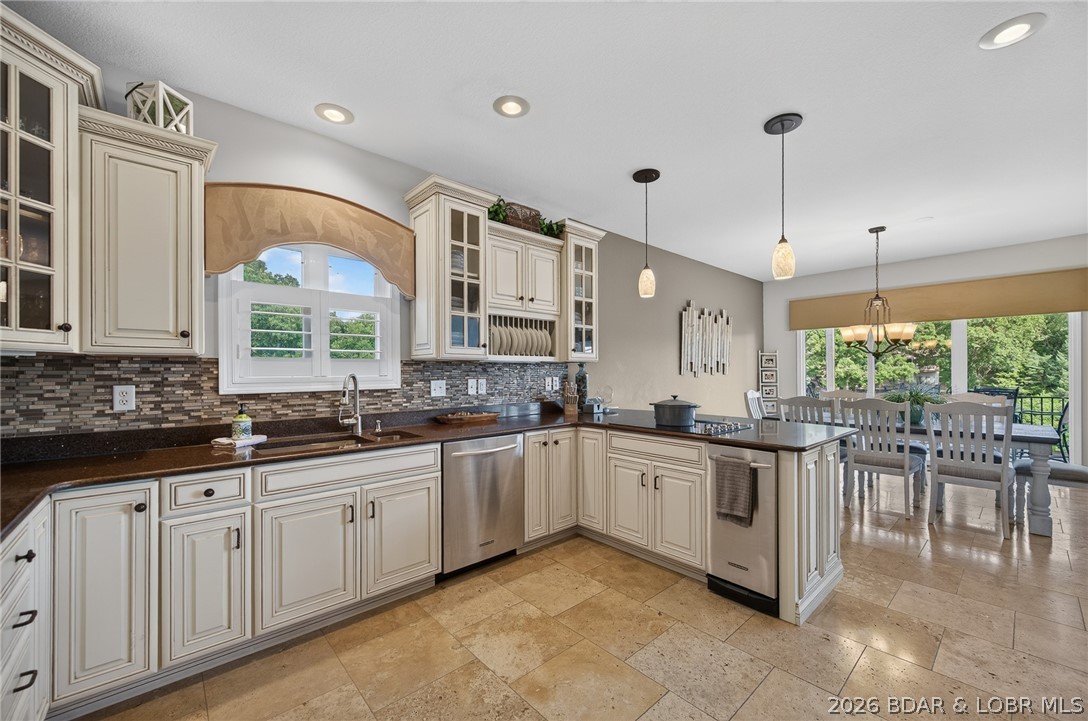 51 Arrowhead Beach Road Property Photo 16