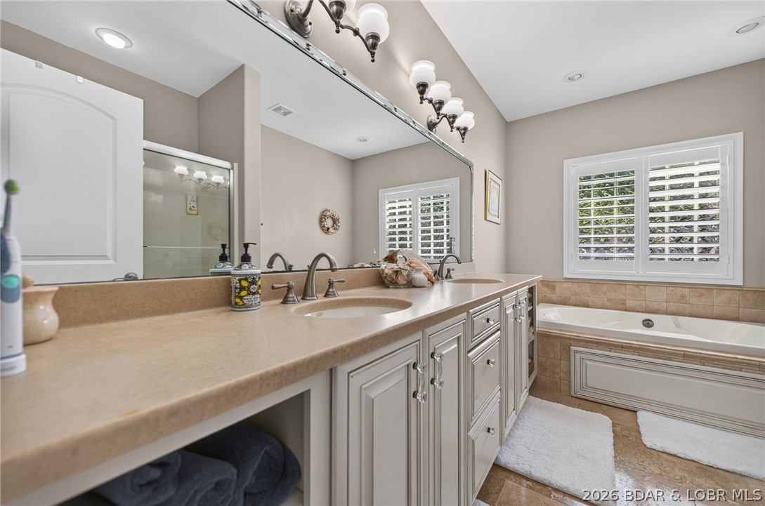 51 Arrowhead Beach Road Property Photo 23