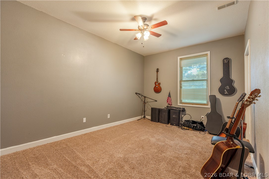 593 Willow Creek Estates Drive Property Photo 12