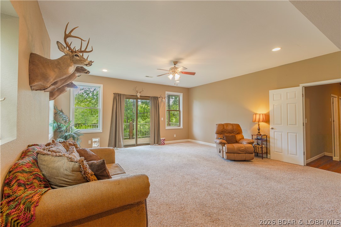 593 Willow Creek Estates Drive Property Photo 16