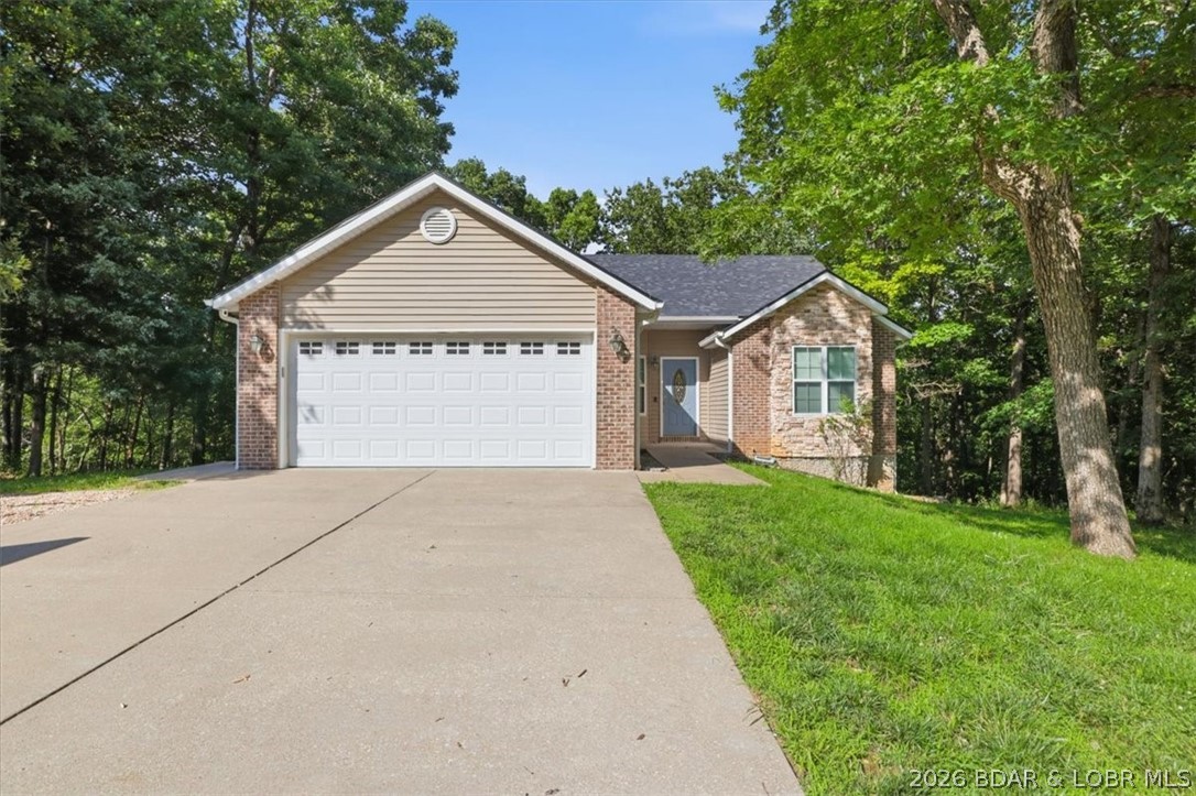 158 Apache Road Property Photo 2