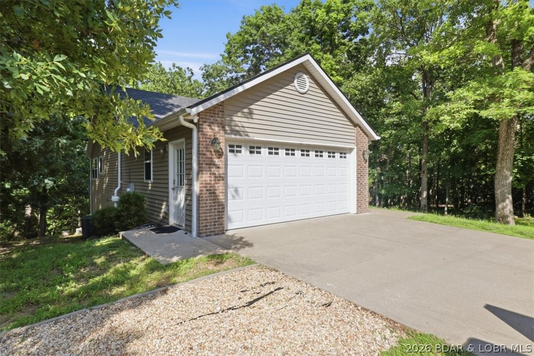 158 Apache Road Property Photo 4