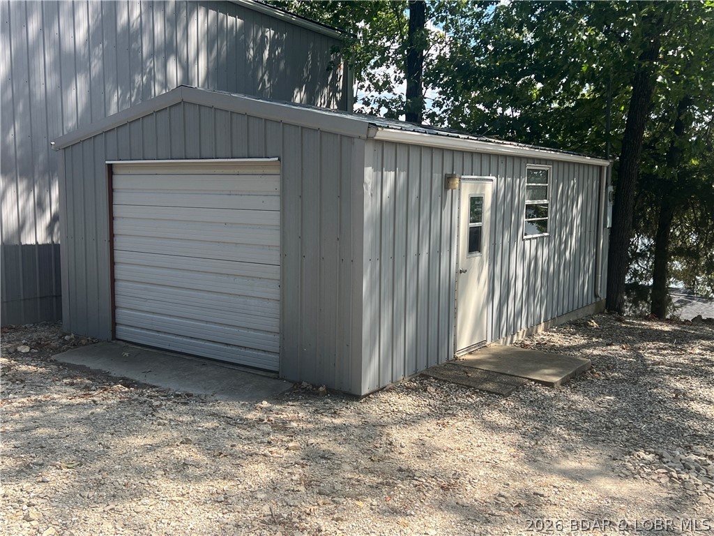94 Point Supreme Loop Property Photo 56