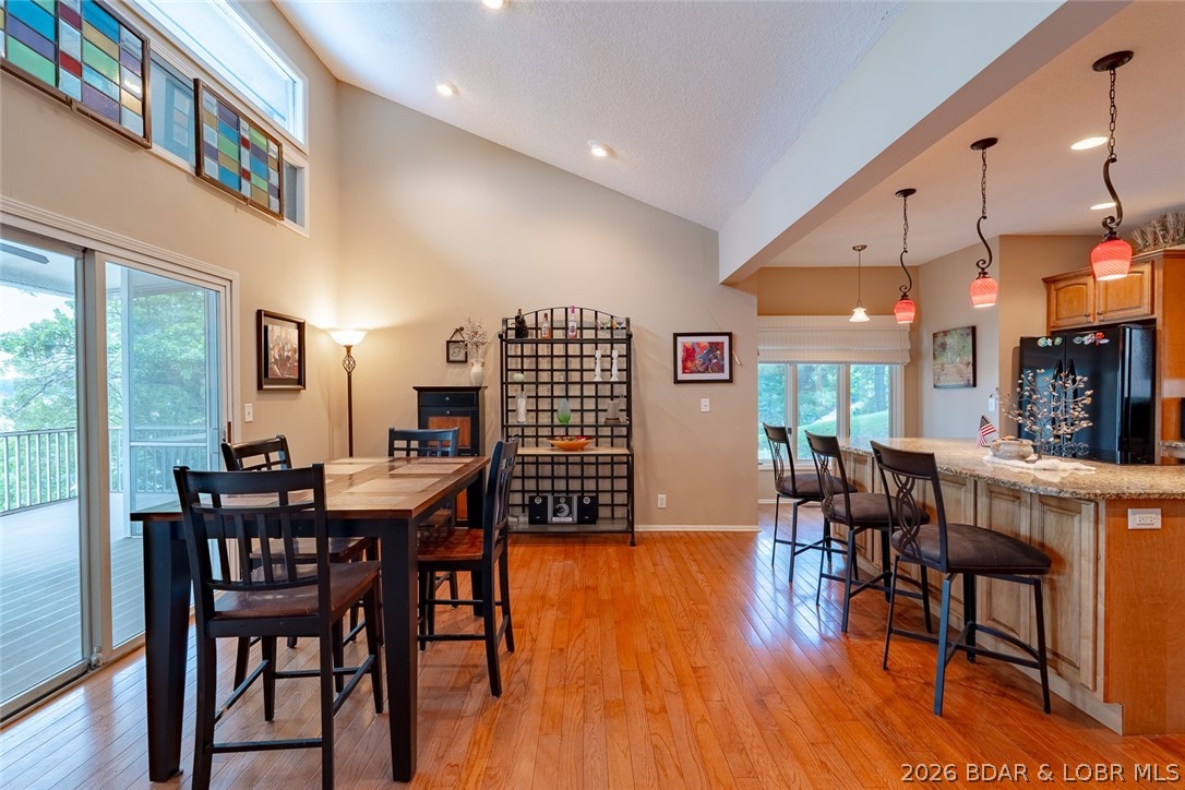 1316 Castle Court Property Photo 10