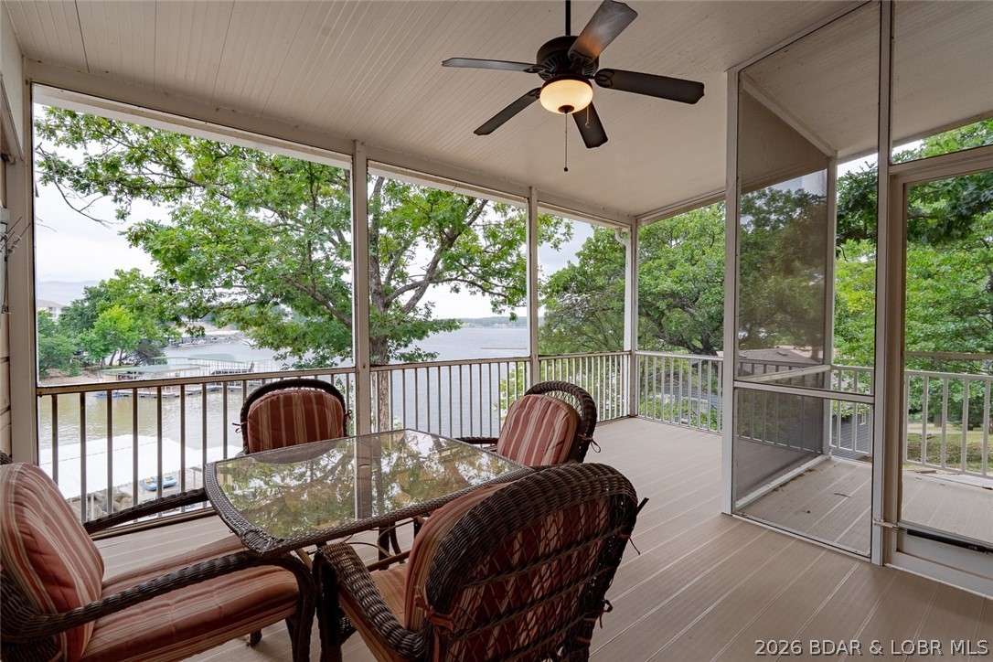 1316 Castle Court Property Photo 23