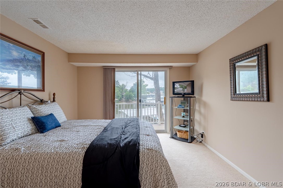 1316 Castle Court Property Photo 29