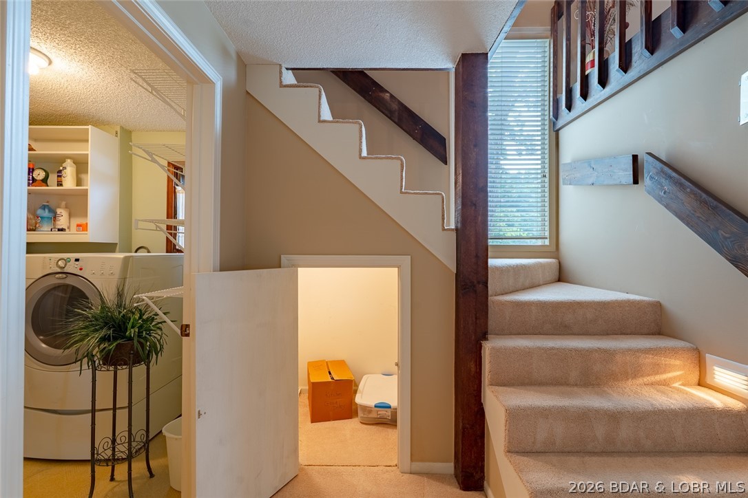 1316 Castle Court Property Photo 43