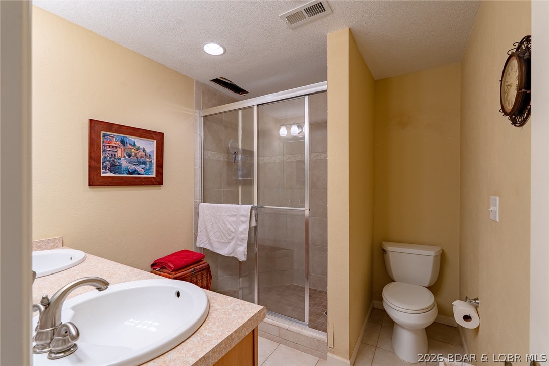 1316 Castle Court Property Photo 49