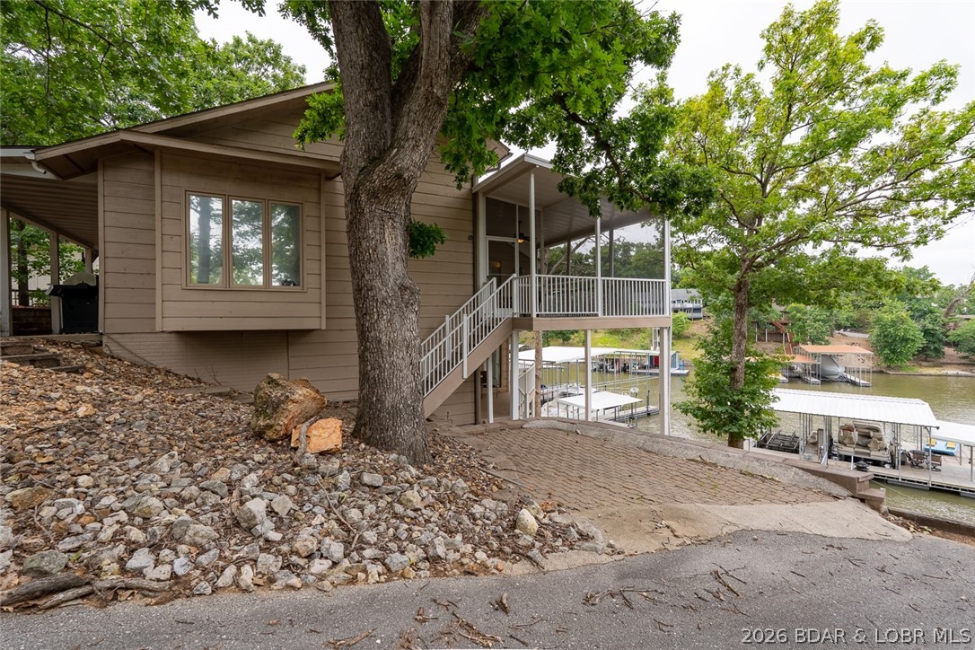 1316 Castle Court Property Photo 84