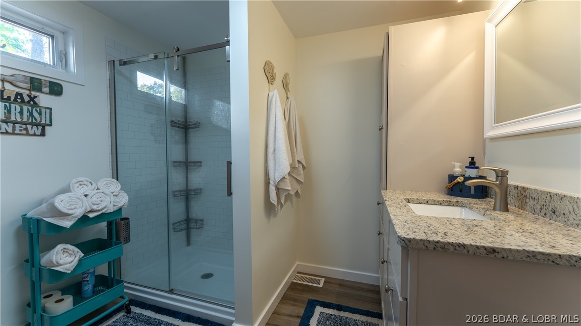 1583 Robin Hood Lane Property Photo 14
