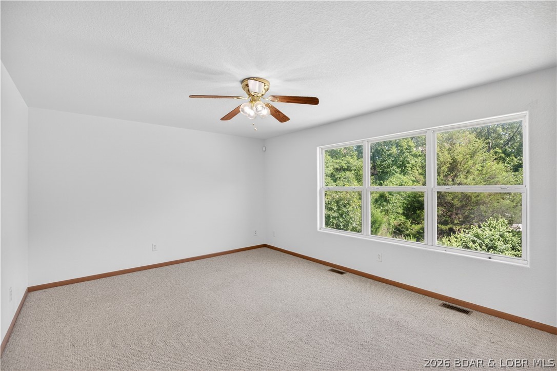 20 Sunny Meadows Drive Property Photo 2