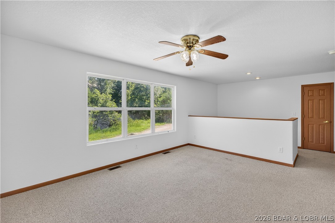 20 Sunny Meadows Drive Property Photo 5
