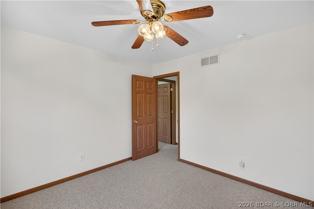 20 Sunny Meadows Drive Property Photo 9