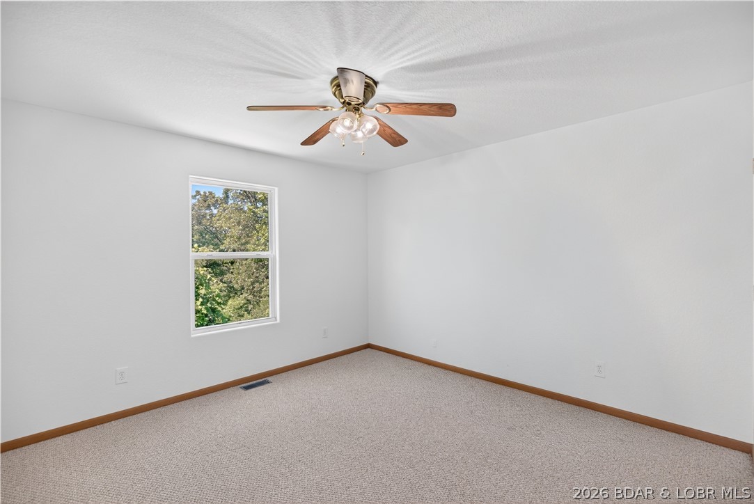 20 Sunny Meadows Drive Property Photo 11