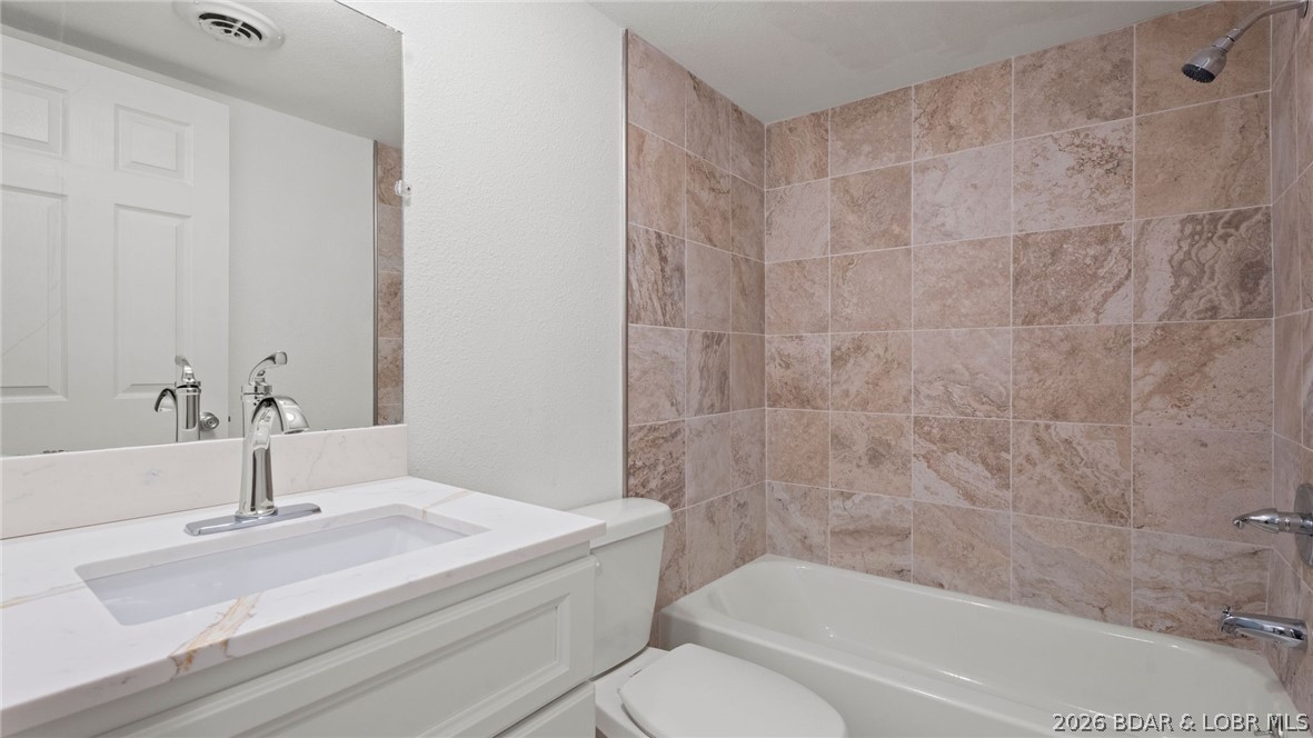 148 Highway D Property Photo 24