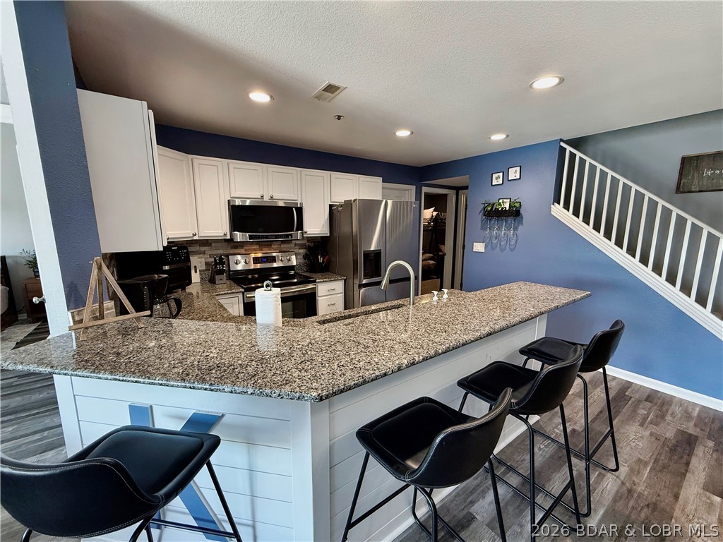 180 Lakeview Resort Boulevard 4e Property Photo 5