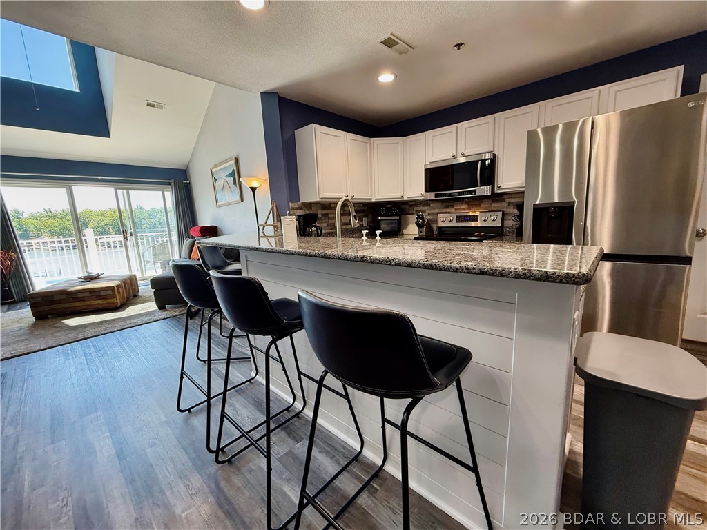 180 Lakeview Resort Boulevard 4e Property Photo 7