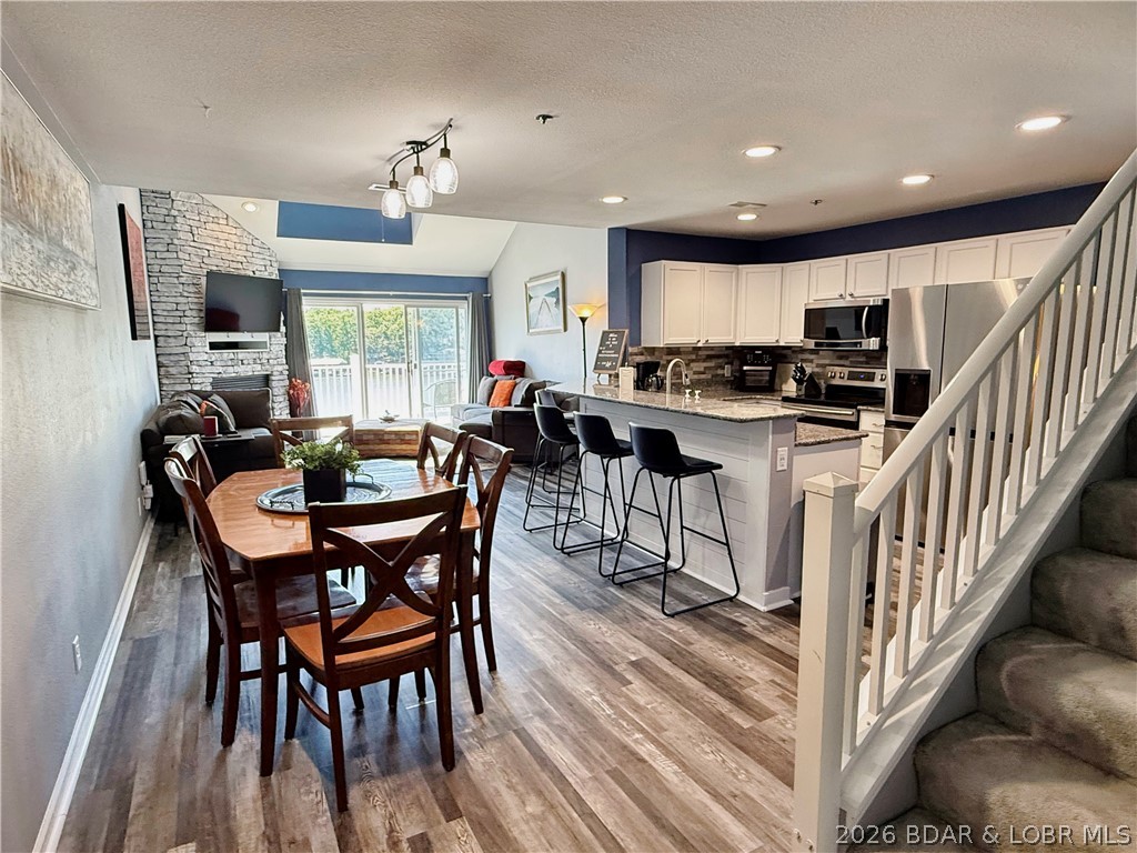180 Lakeview Resort Boulevard 4e Property Photo 10