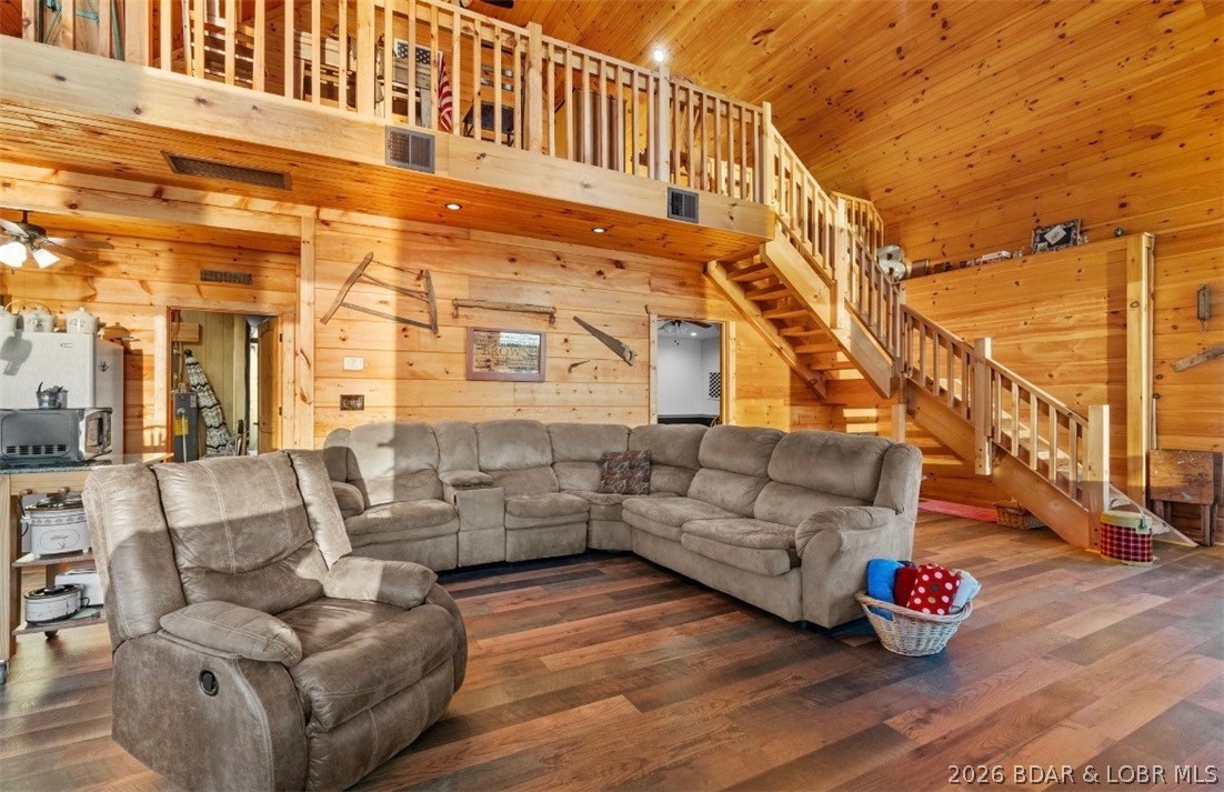 1008 Chickadee Lane Property Photo 11