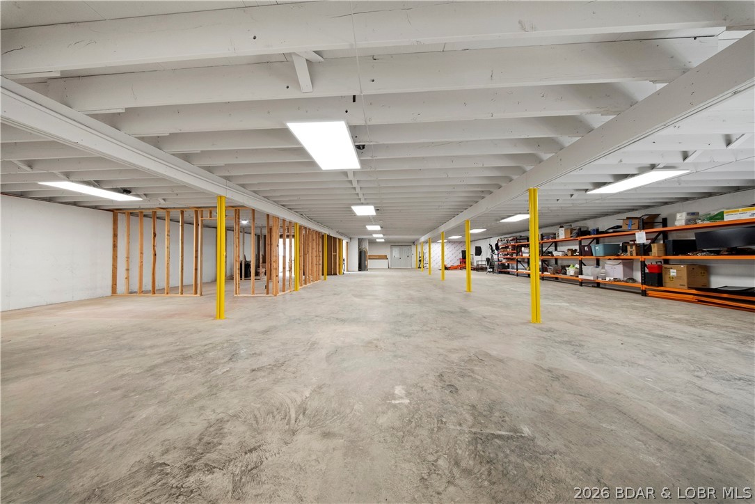 706 N Main Street Property Photo 24