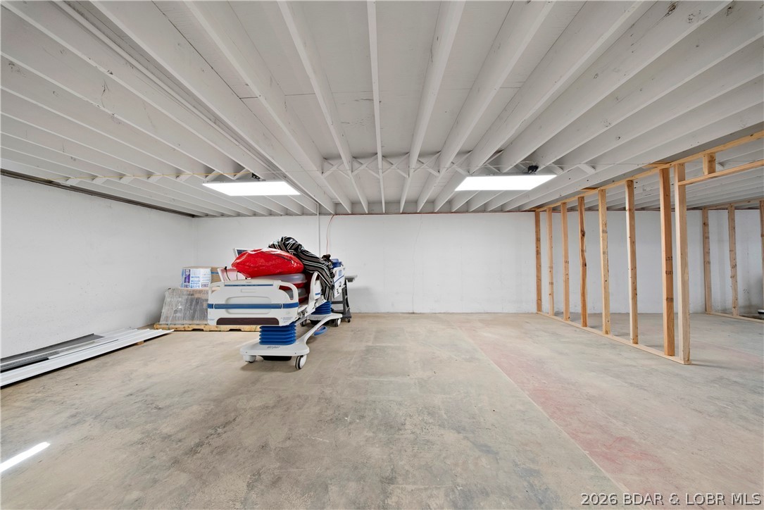 706 N Main Street Property Photo 26