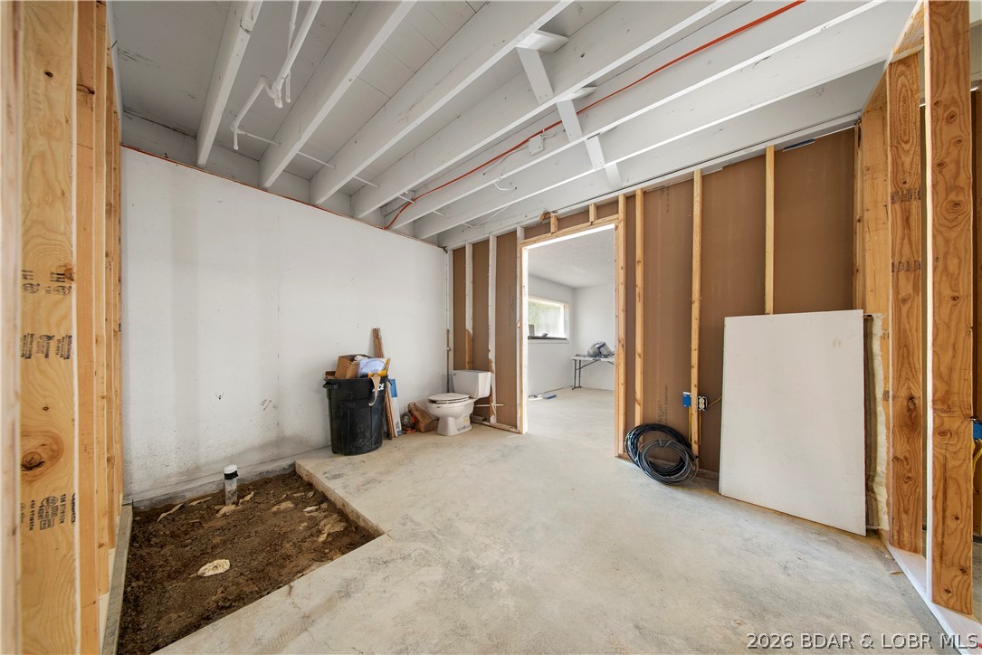 706 N Main Street Property Photo 30