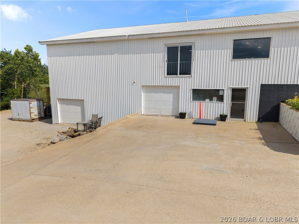706 N Main Street Property Photo 44