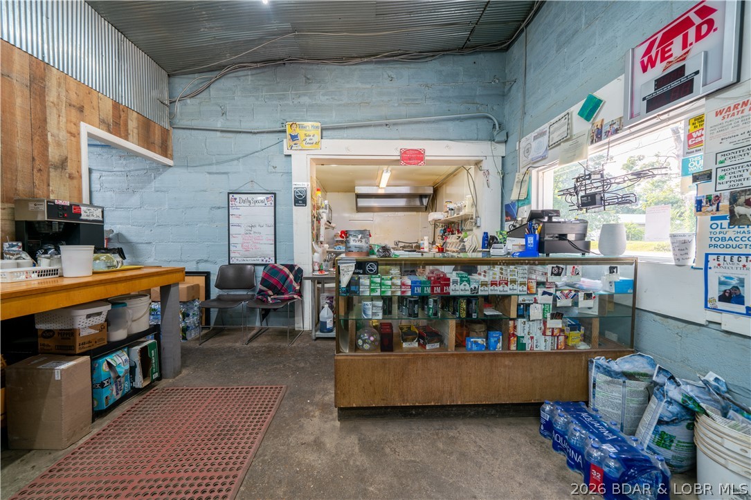 116 E Row Street Property Photo 23