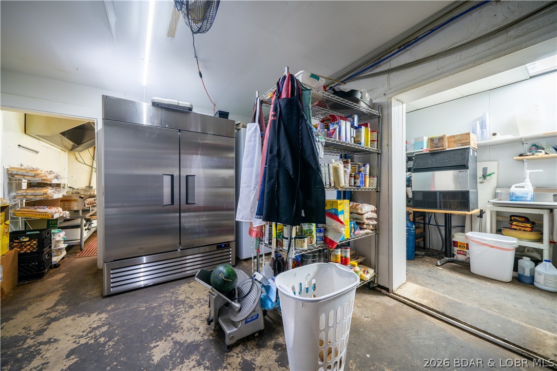 116 E Row Street Property Photo 30